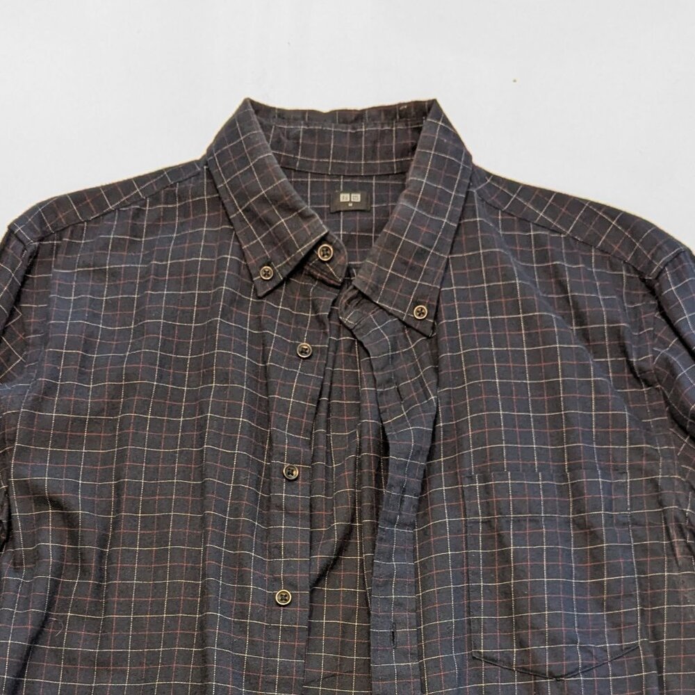 Uniqlo Men's Dress Shirt (Medium)